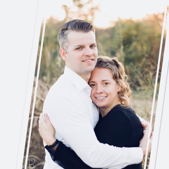 Meet your Posher, Corinna - Picture 2 of 2